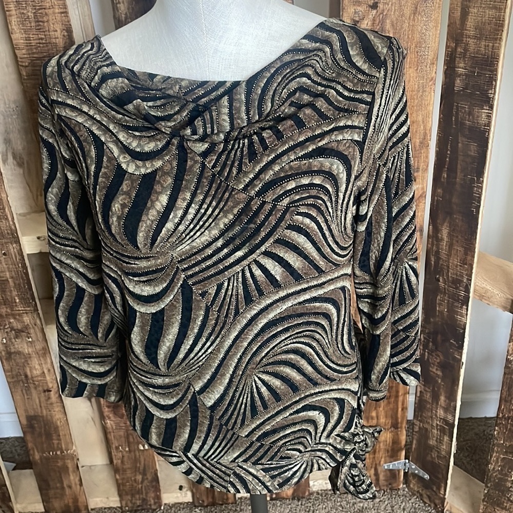 Birch Hill blouse modern woman black top Size Small - Picture 3 of 6